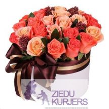 Ziedu kaste nr4: Букет из роз нр4: Flower box 4. gab. 60.00 €