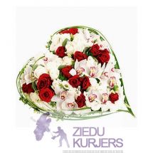 Ziedu sirds no rozēm un orhidejām: Сердца  из цветов 8: Flower heart 11. шт. 125.00 €